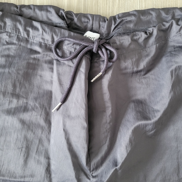 NWT Princess Polly Harran Parachute Pants In Charcoal Grey - Picture 2 of 8